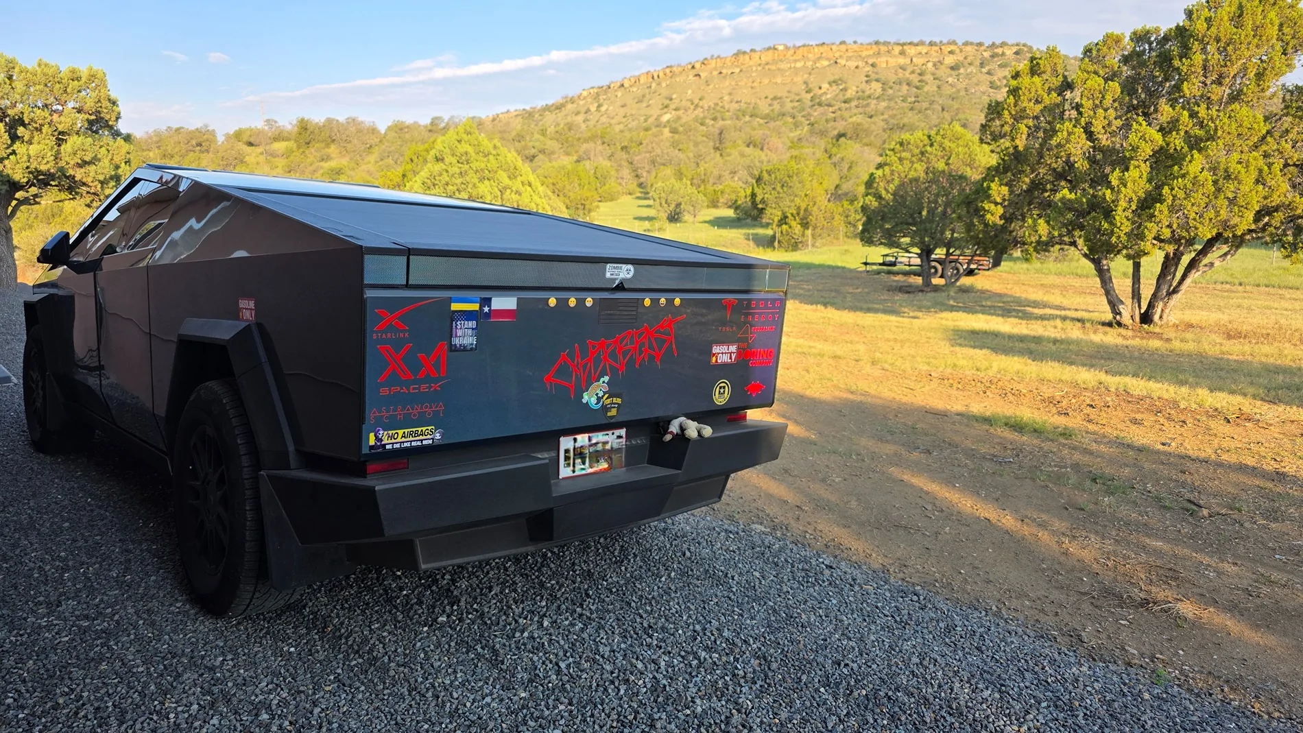 Tesla Cybertruck Daily random Cybertruck photos thread - Post Yours! 📸 🤳 20250824_075310