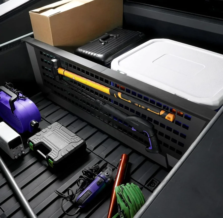 Tesla Cybertruck After using the 26% discount to buy the bed divider, you can get a free gift worth $30. 1756195610606-lq