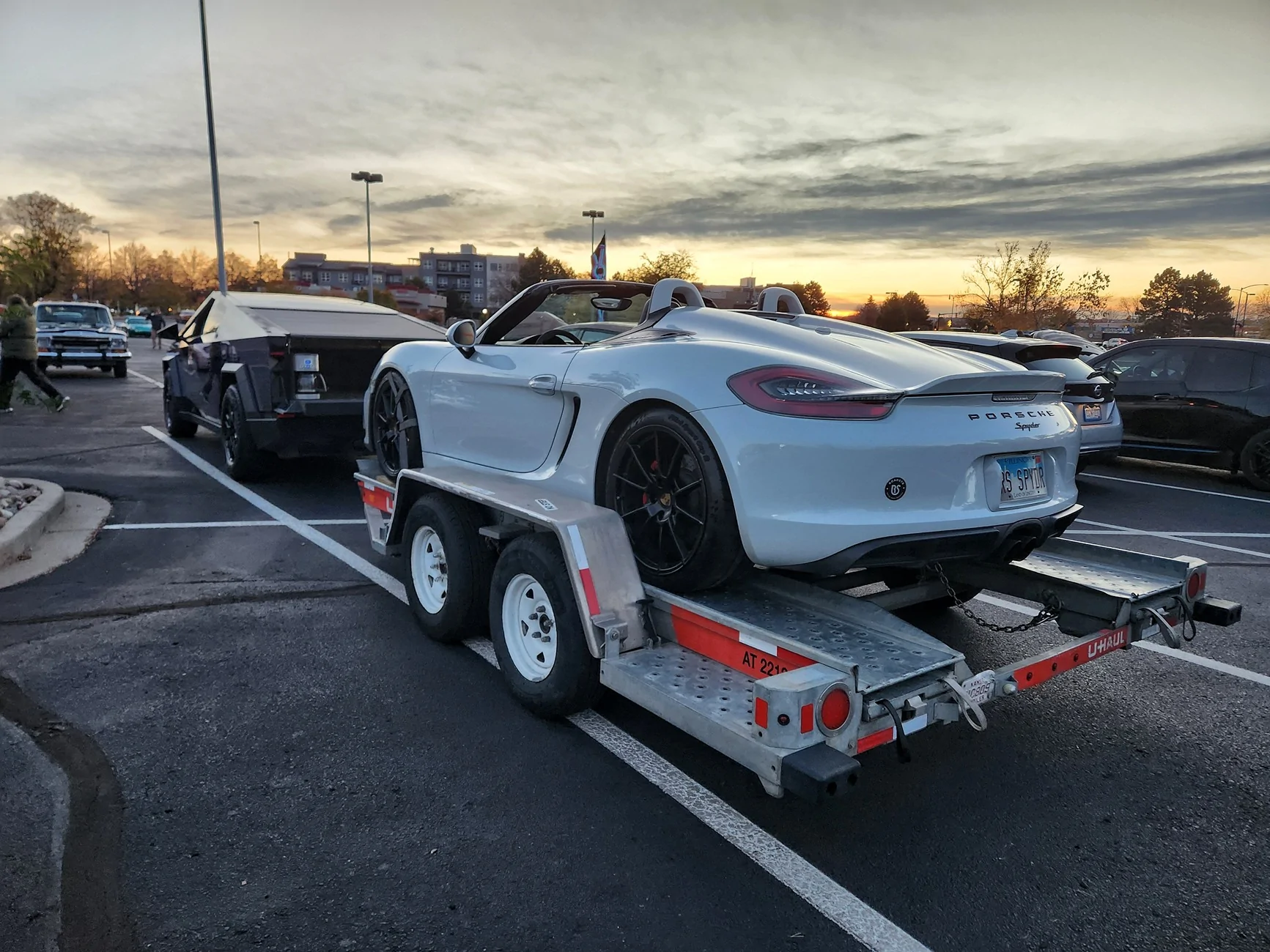 Tesla Cybertruck Fell for a bait and switch….New Cybertruck owner 1000123801
