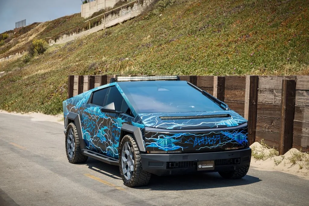 Tesla Cybertruck Unplugged Performance - INVINCIBLE® HD Products In Stock 1756484522356-40