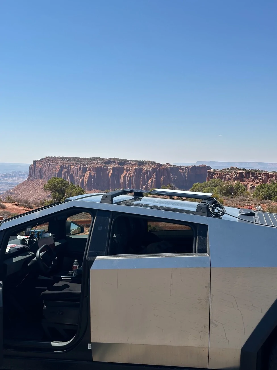 Tesla Cybertruck Nat’l Park: Canyonlands (UT) Island in the Sky IMG_3326
