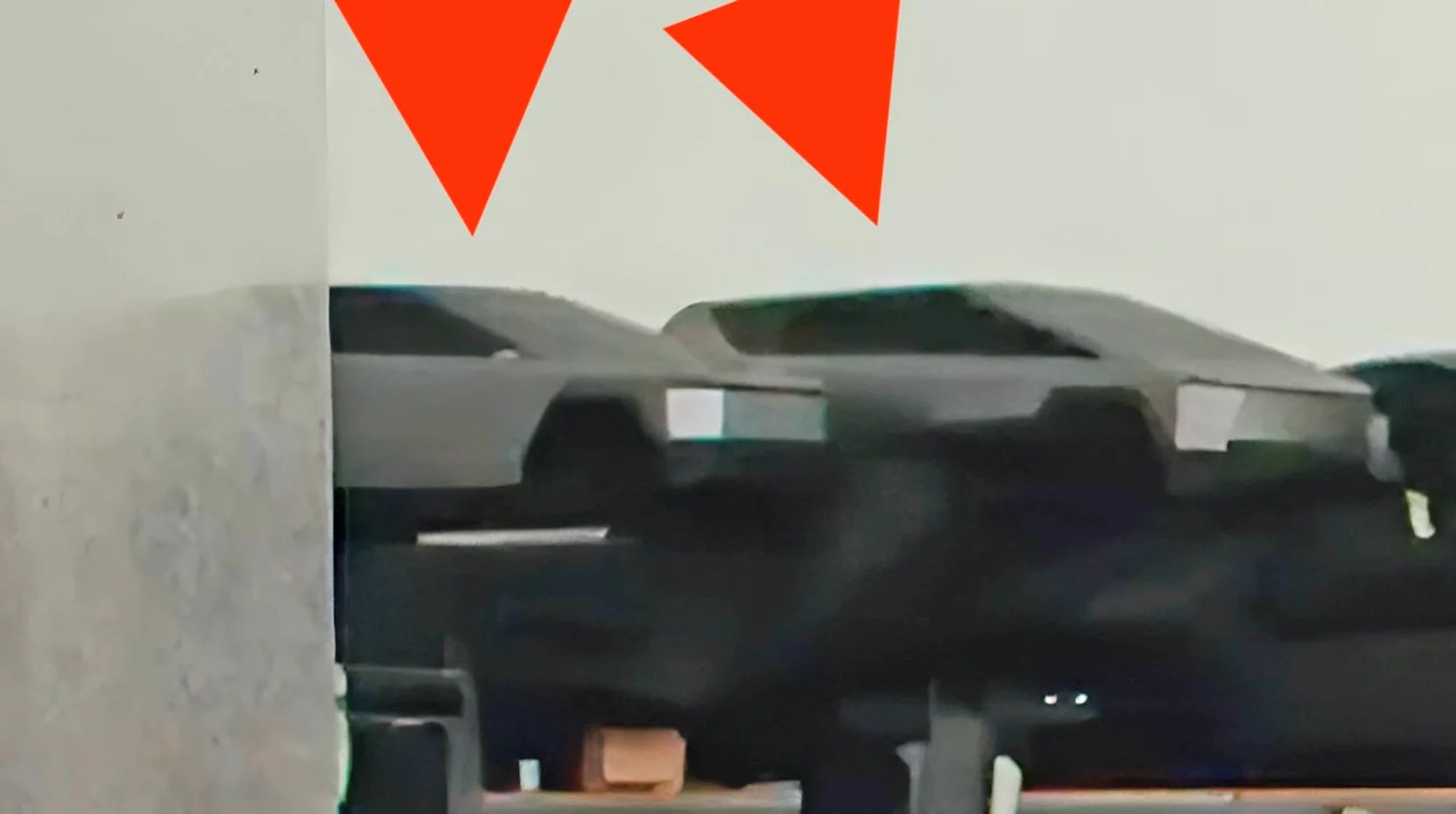 Tesla Cybertruck 😱 Tesla working on a CyberSUV? cybersuv