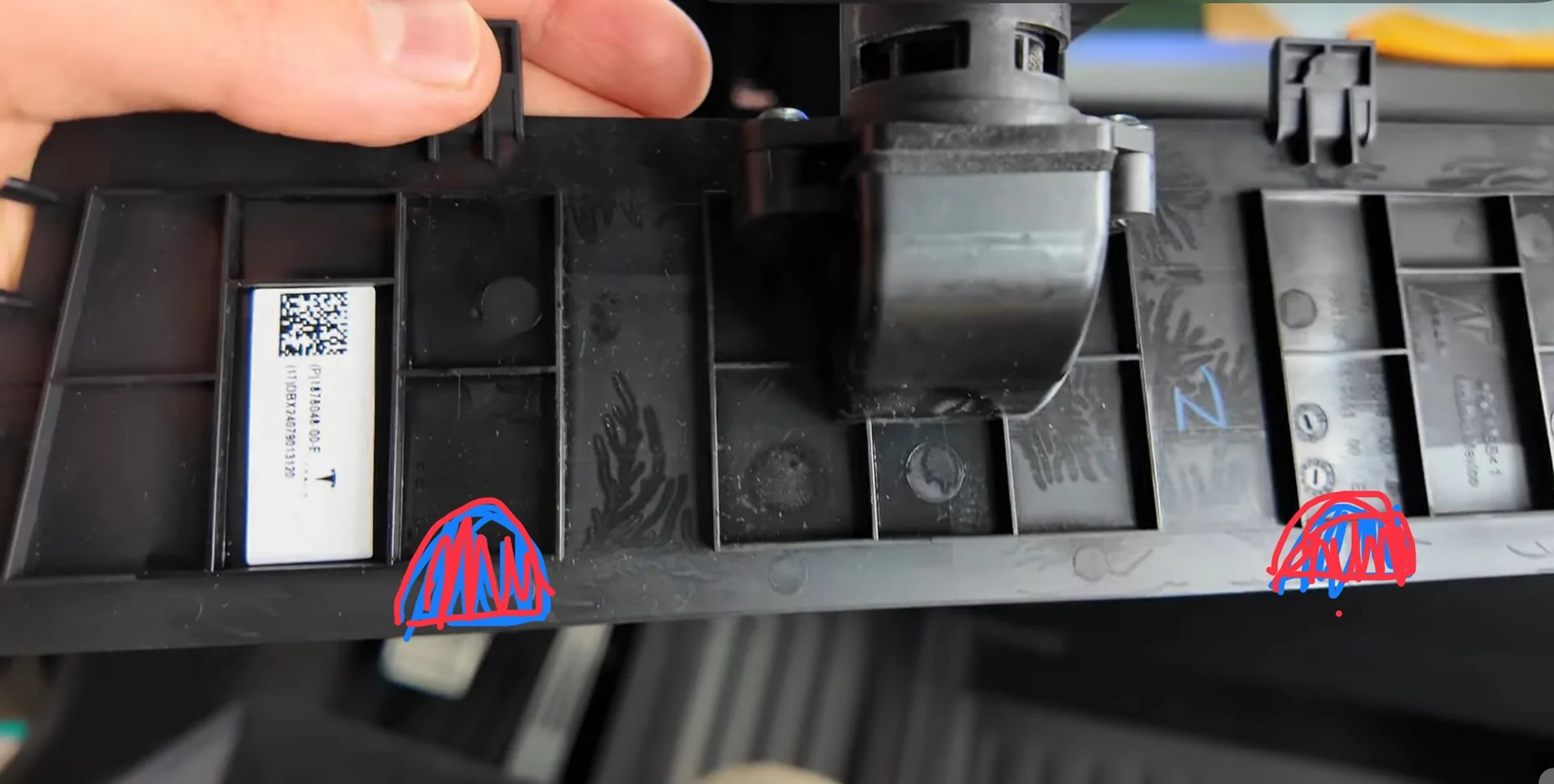 Tesla Cybertruck Hidden way to access the center console IMG_4537