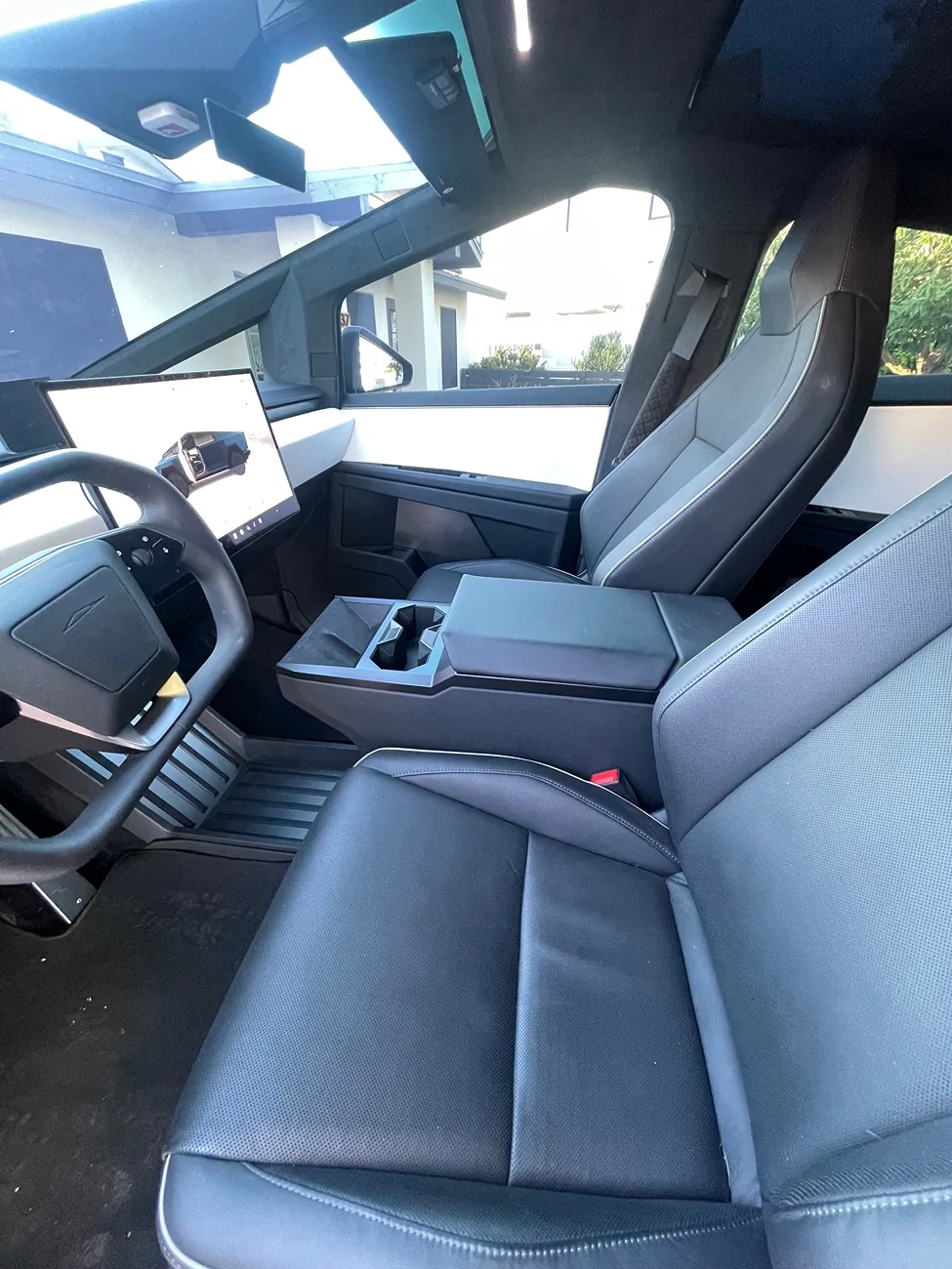 Tesla Cybertruck Matte Dark Blue 2024 Foundation CT AWD - 4,800 miles, LOADED IMG_8735