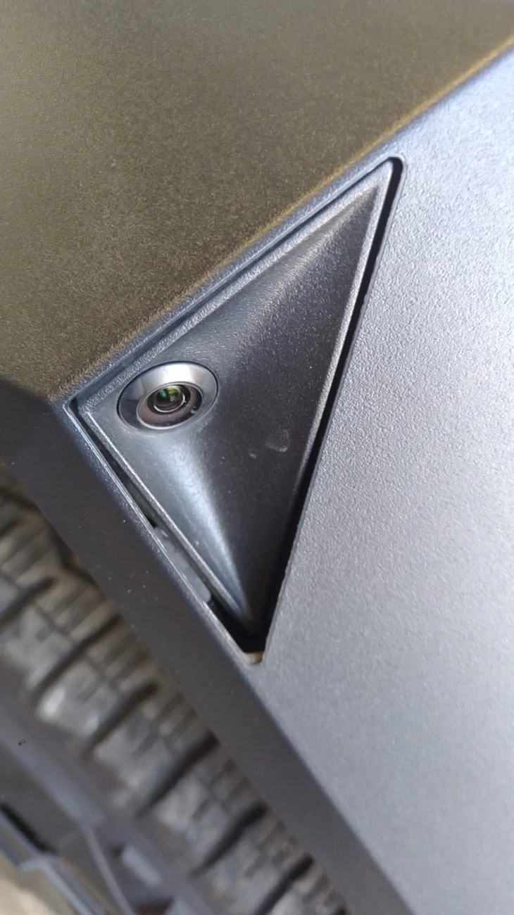 Tesla Cybertruck Fix fender camera - pushed in? c1aaaa23-c696-4aee-8309-55c255737728