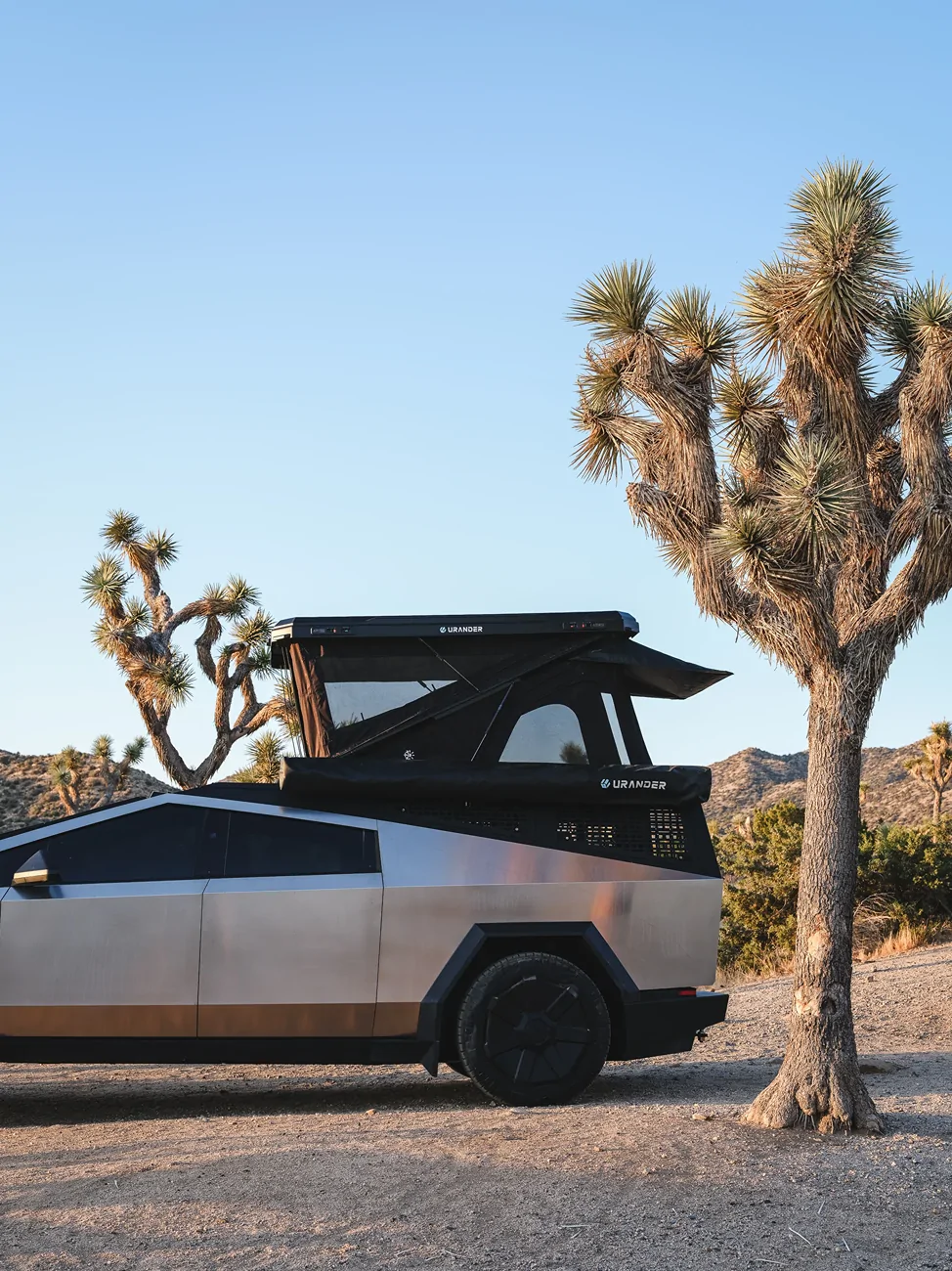 Tesla Cybertruck Introducing Urander CyberCamp Pano - 360° Panoramic Cybertruck Roof Top Tent RTT 1756978583307-jk