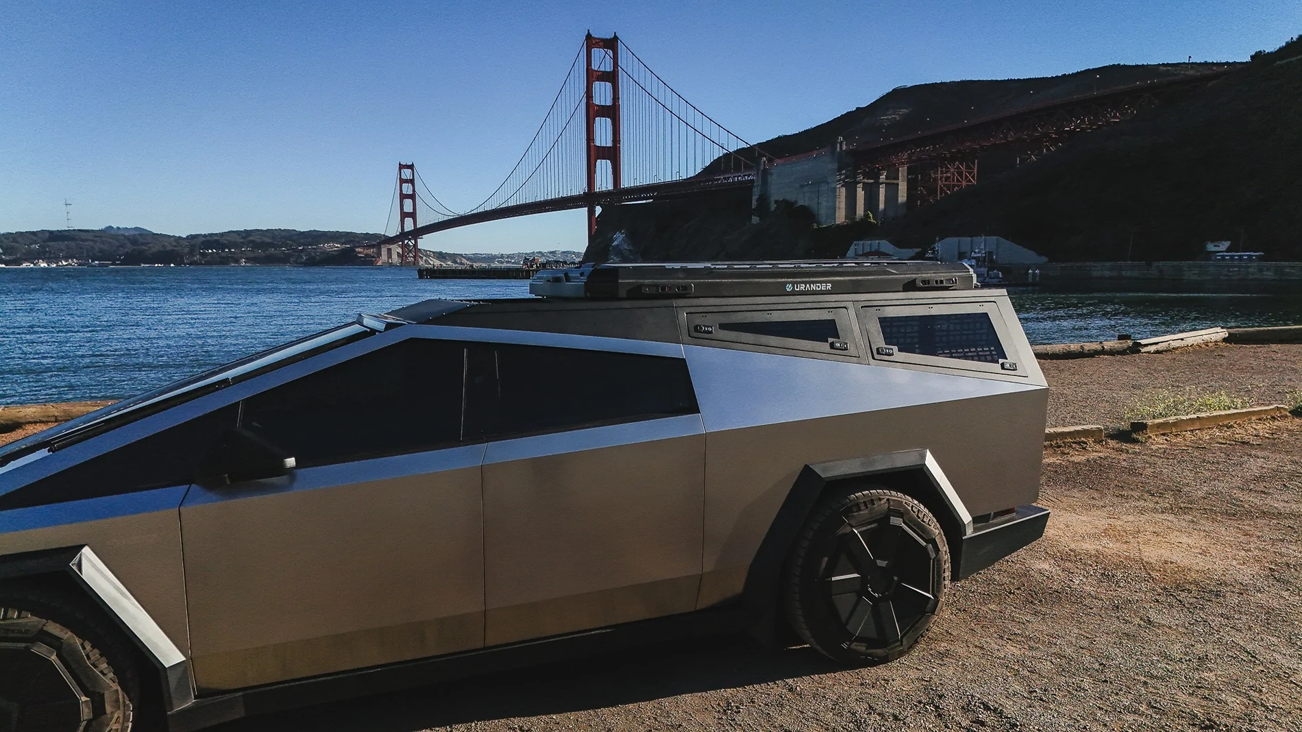 Tesla Cybertruck Introducing Urander CyberCamp Pano - 360° Panoramic Cybertruck Roof Top Tent RTT Pano-23