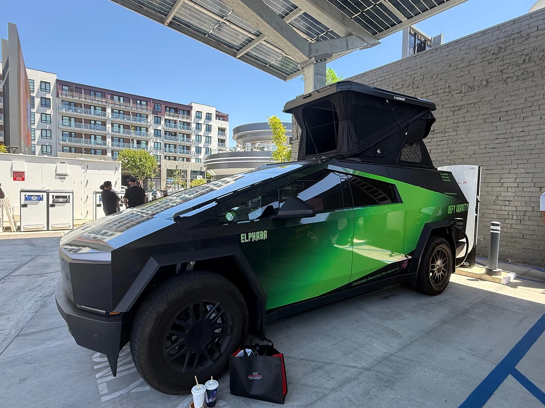 Tesla Cybertruck Introducing Urander CyberCamp Pano - 360° Panoramic Cybertruck Roof Top Tent RTT IMG_7862