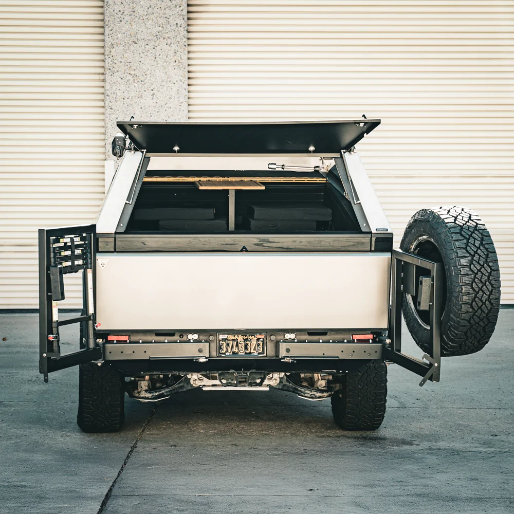 Tesla Cybertruck 🏕️ What is the "BEST" camper/cap/rack? web-DSC04308