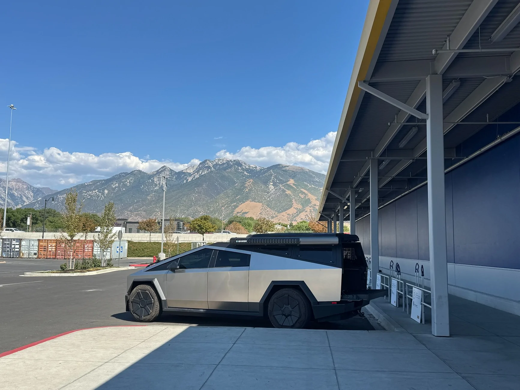 Tesla Cybertruck Show us an accessory we’ve never seen before! MFZ Challenge thread. IMG_1929