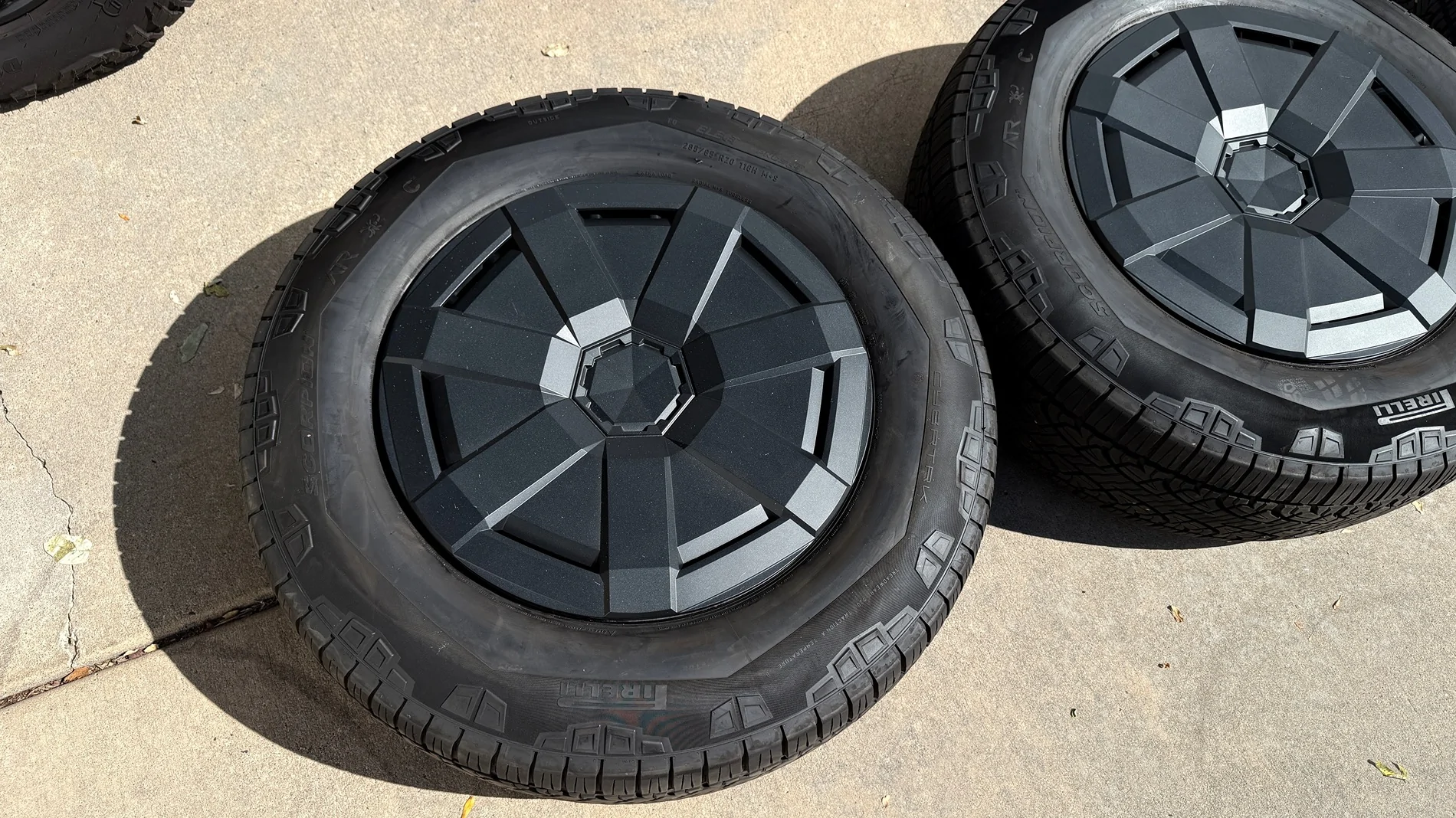 Tesla Cybertruck Phoenix - Core Wheels For Sale 🛞 IMG_3281
