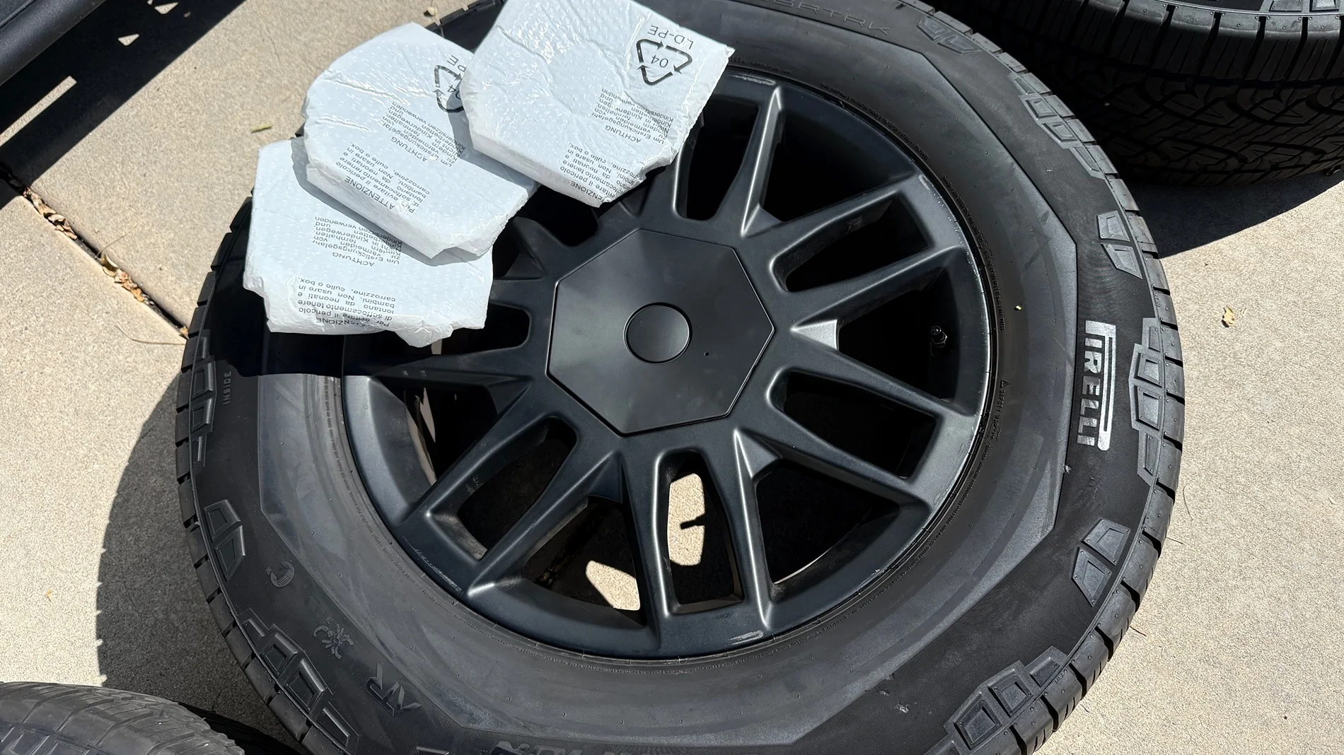 Tesla Cybertruck Phoenix - Core Wheels For Sale 🛞 IMG_3286