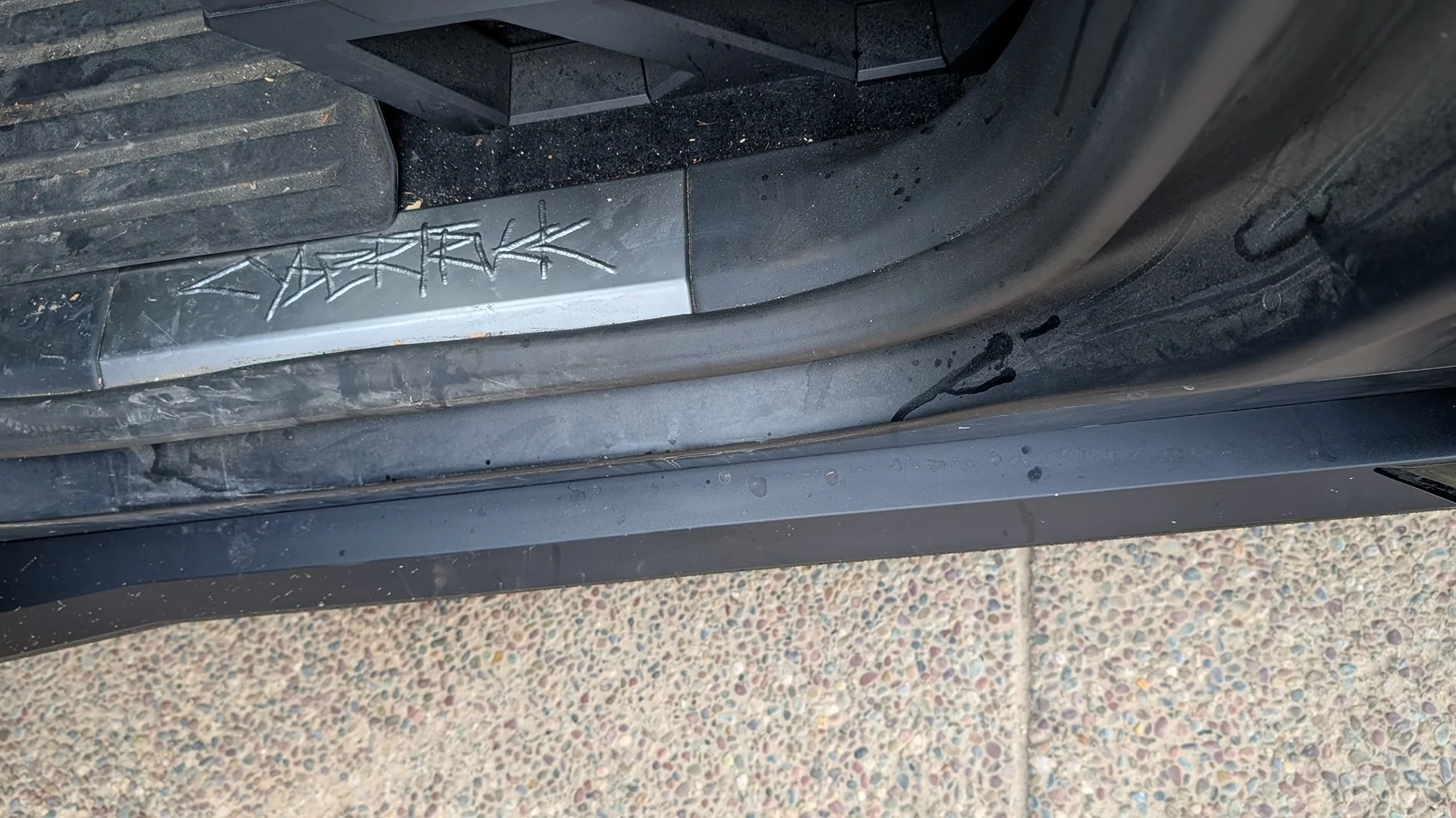 Tesla Cybertruck Terrestrial Armor installed (Underbody Shield & Rock Sliders / Structural Rockers) PXL_20250907_145818225
