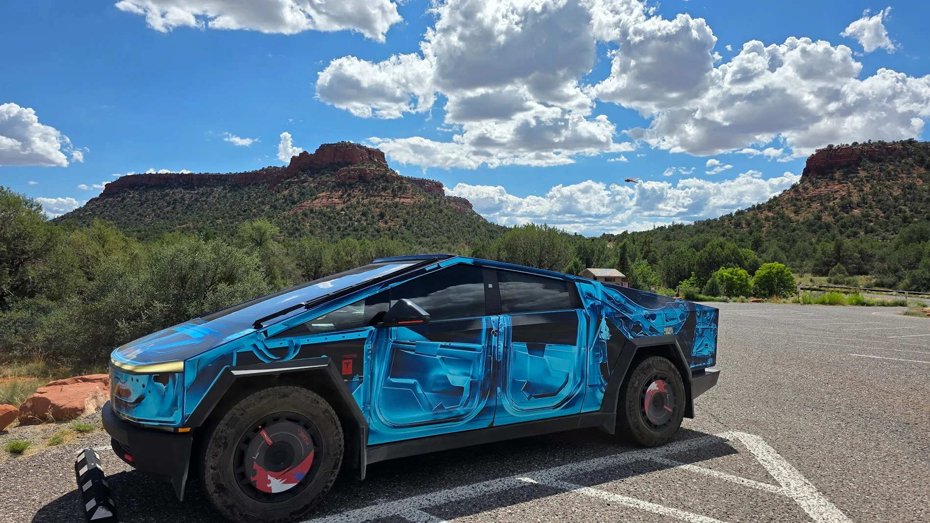 Tesla Cybertruck Daily random Cybertruck photos thread - Post Yours! 📸 🤳 20250908_134456