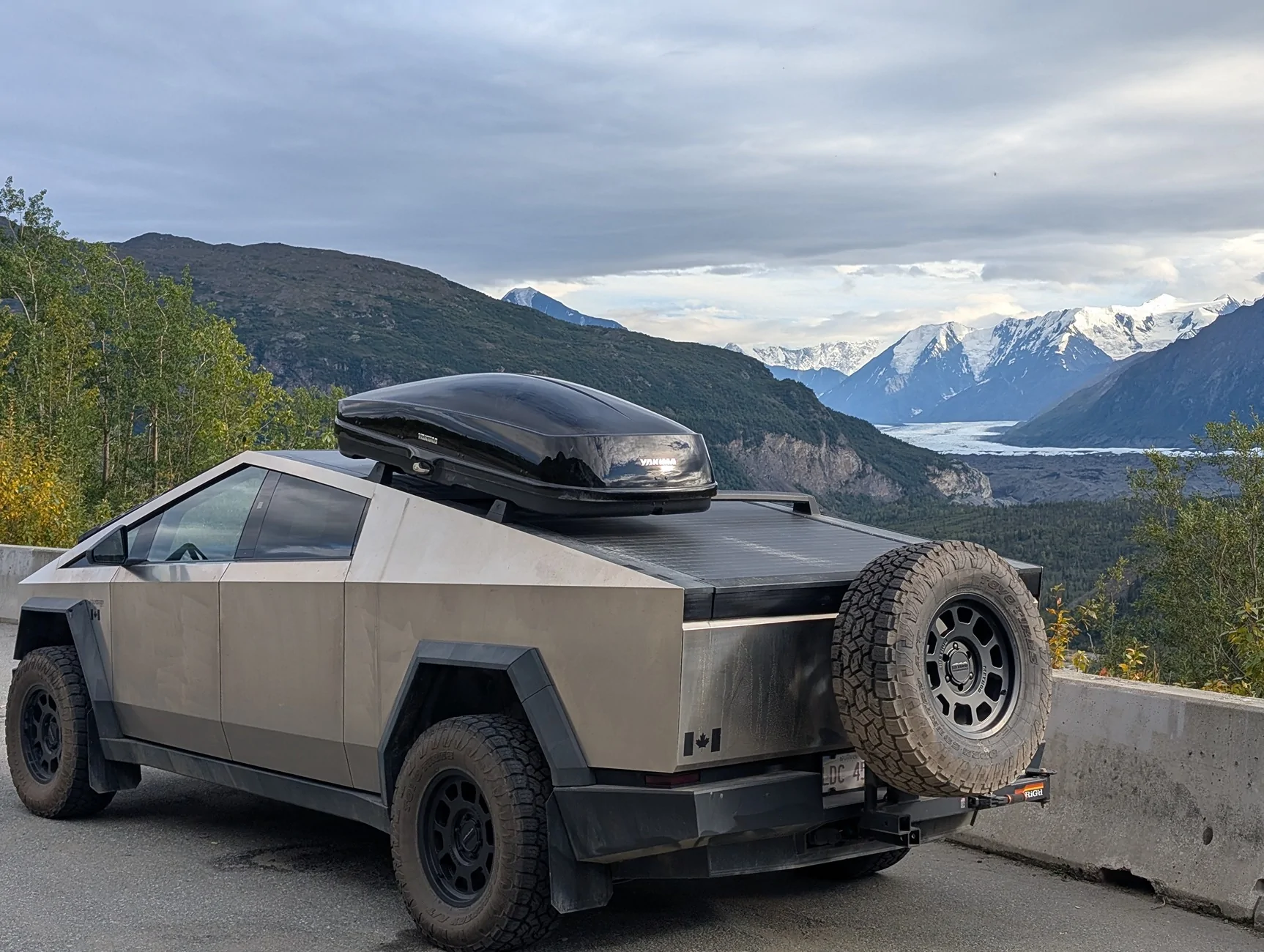 Tesla Cybertruck RiGd Hitch Spare Tire Carrier for Cybertruck: "CyberSwing Spare Tire Hitch Mount" CyberSwing_5000x