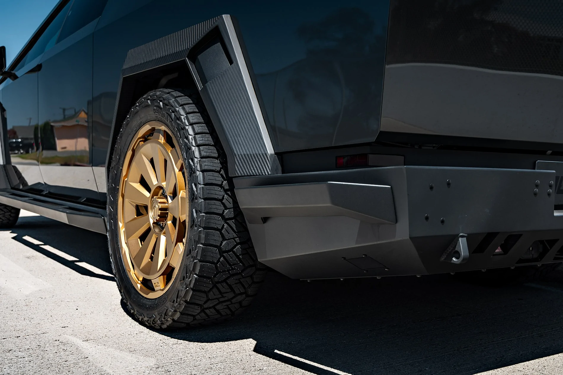 Tesla Cybertruck *** NEW PRODUCT *** Unplugged Performance - CYBRNOVA Wheels Magnesium Wrapped Tesla Cybertruck UP Forged CYBRNOVA 24-Inch Satin Bronze Wheels 1920px (5)