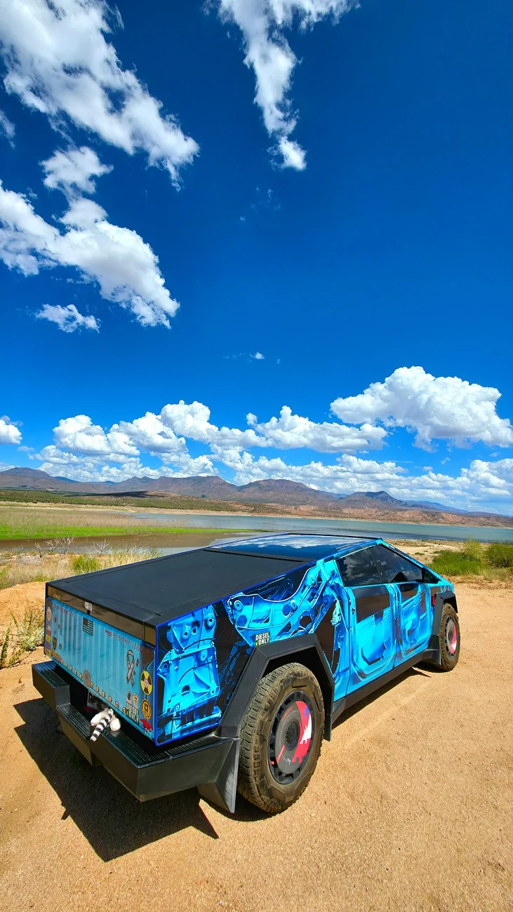 Tesla Cybertruck Daily random Cybertruck photos thread - Post Yours! 📸 🤳 20250911_130905