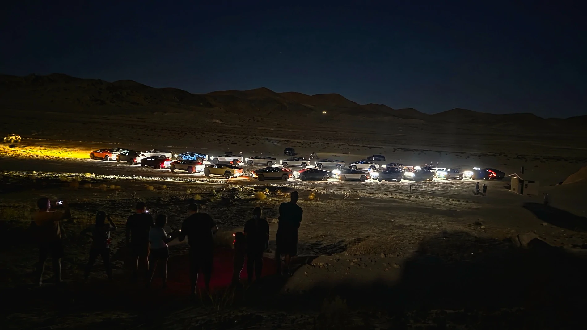 Tesla Cybertruck Daily random Cybertruck photos thread - Post Yours! 📸 🤳 20250906_202907