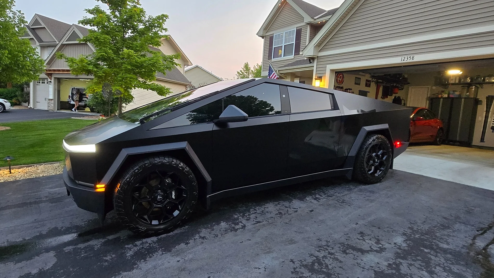 Tesla Cybertruck BestEvMod’s September Giveaway for Cybertruck Owners! 20250530_205249