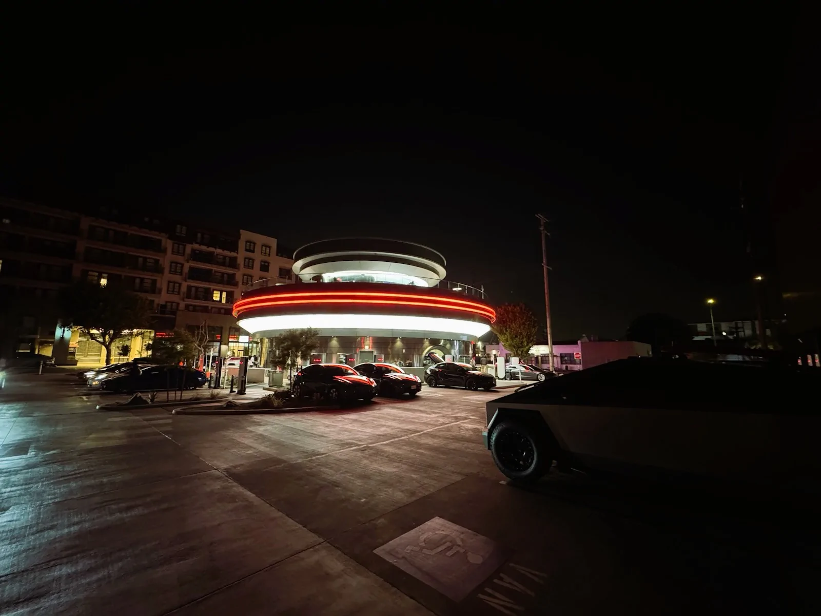 Tesla Cybertruck BestEvMod’s September Giveaway for Cybertruck Owners! CT Diner