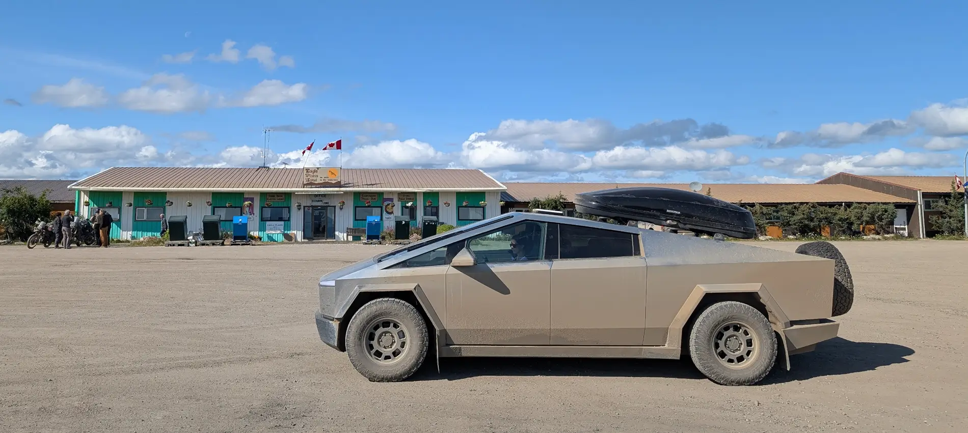 Tesla Cybertruck Overland to Arctic Ocean Ruined My Tonneau Cover (Due to Dust) Screenshot_20250917-115052