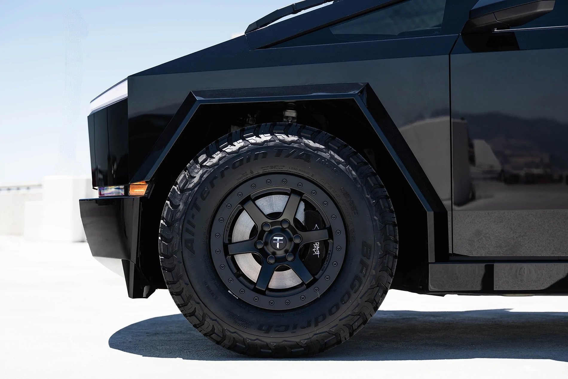 Tesla Cybertruck Deep Dished 18" Beadlock Wheels - CT6B Six Spoke Fully Forged by T Sportline x BFG KO3 gloss-black-tesla-cybertruck-18-inch-beadlock-wheels-ct6b-satin-black-1920-4