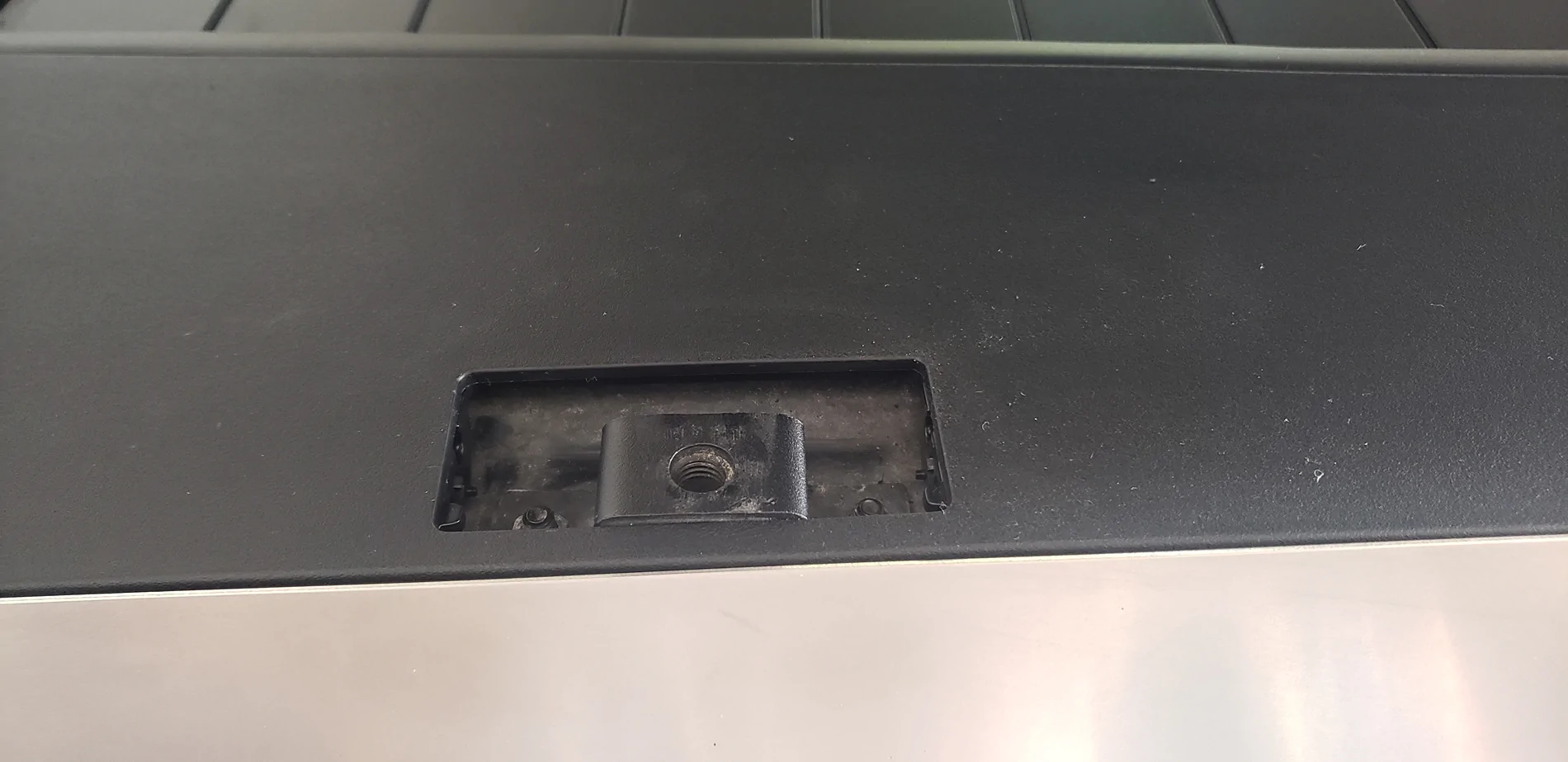 Tesla Cybertruck Overland to Arctic Ocean Ruined My Tonneau Cover (Due to Dust) Mount Point Open