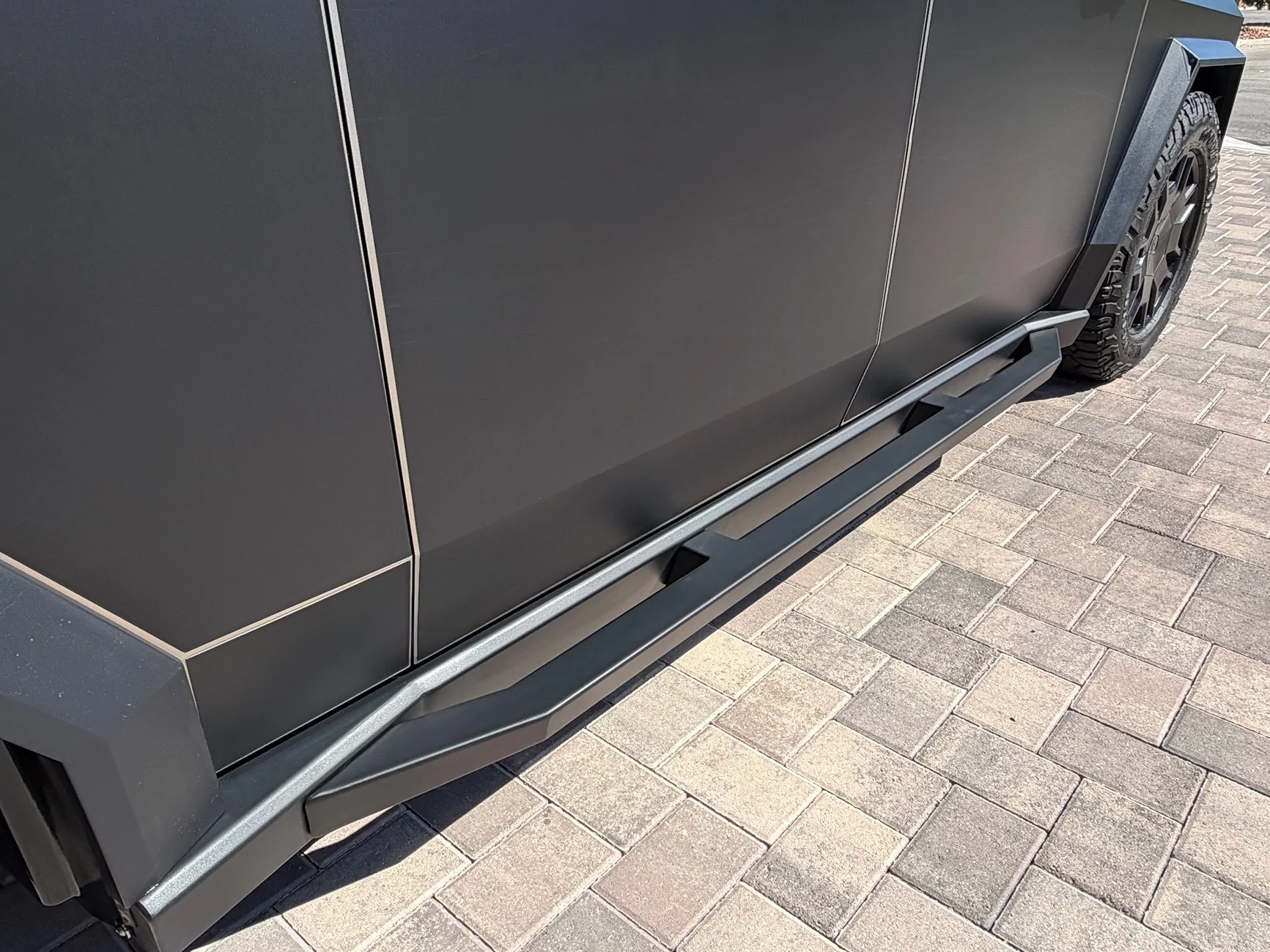 Tesla Cybertruck What did you do TO / WITH your Cybertruck today? 👨🏻‍🔧🧰🚿🛠 IMG_0006
