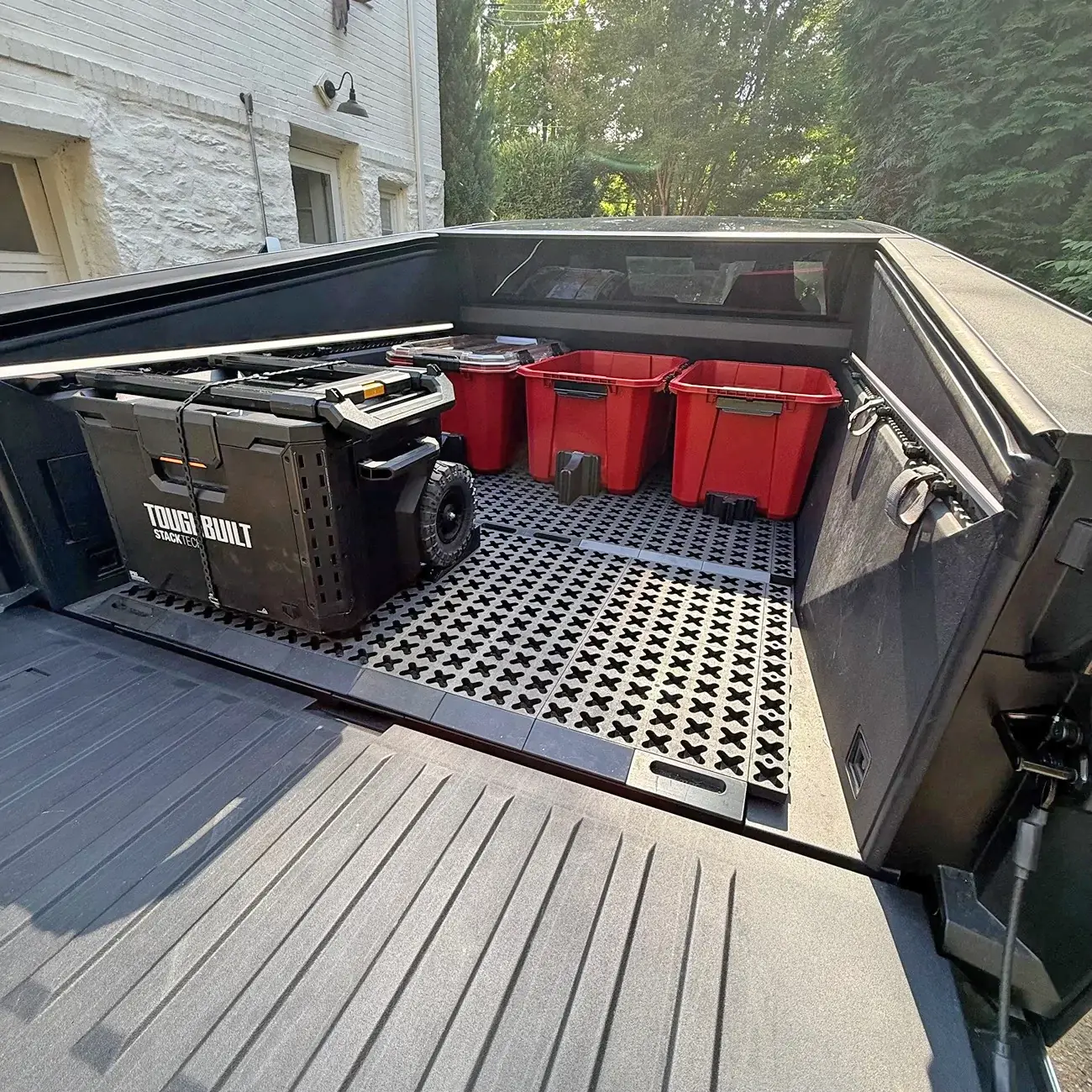 Tesla Cybertruck Fun weekend project with Tmat x Toughbuilt! 104679-7788b37727c7c892b75e87a3ad1d4581