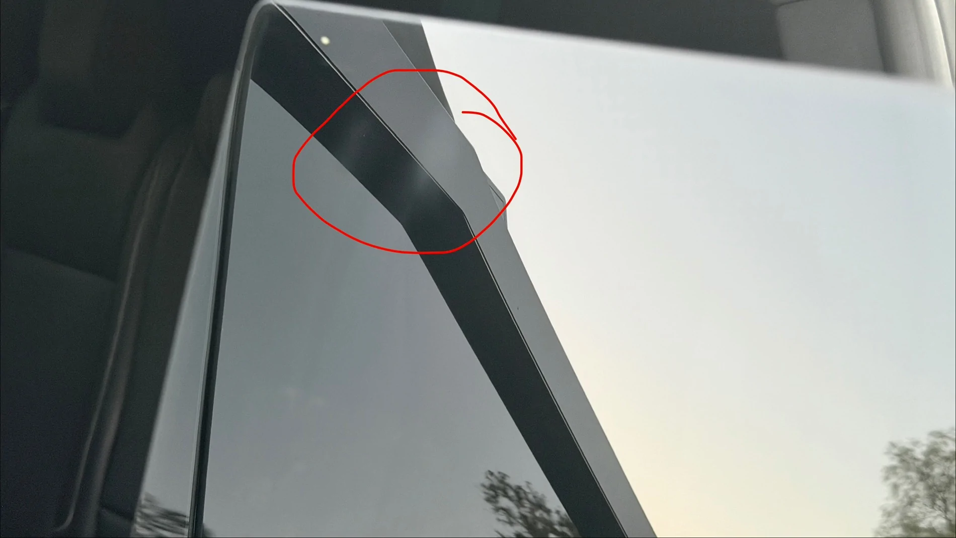 Tesla Cybertruck “Invisible” Vandalism? IMG_0052