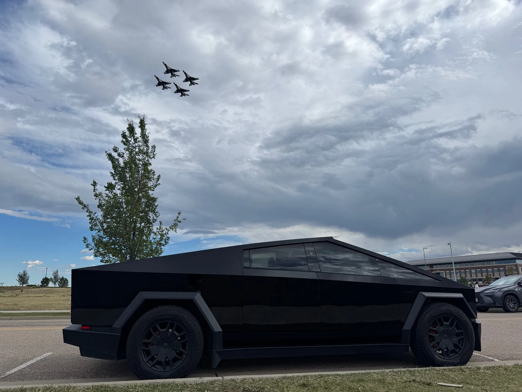 Tesla Cybertruck Daily random Cybertruck photos thread - Post Yours! 📸 🤳 IMG_5189