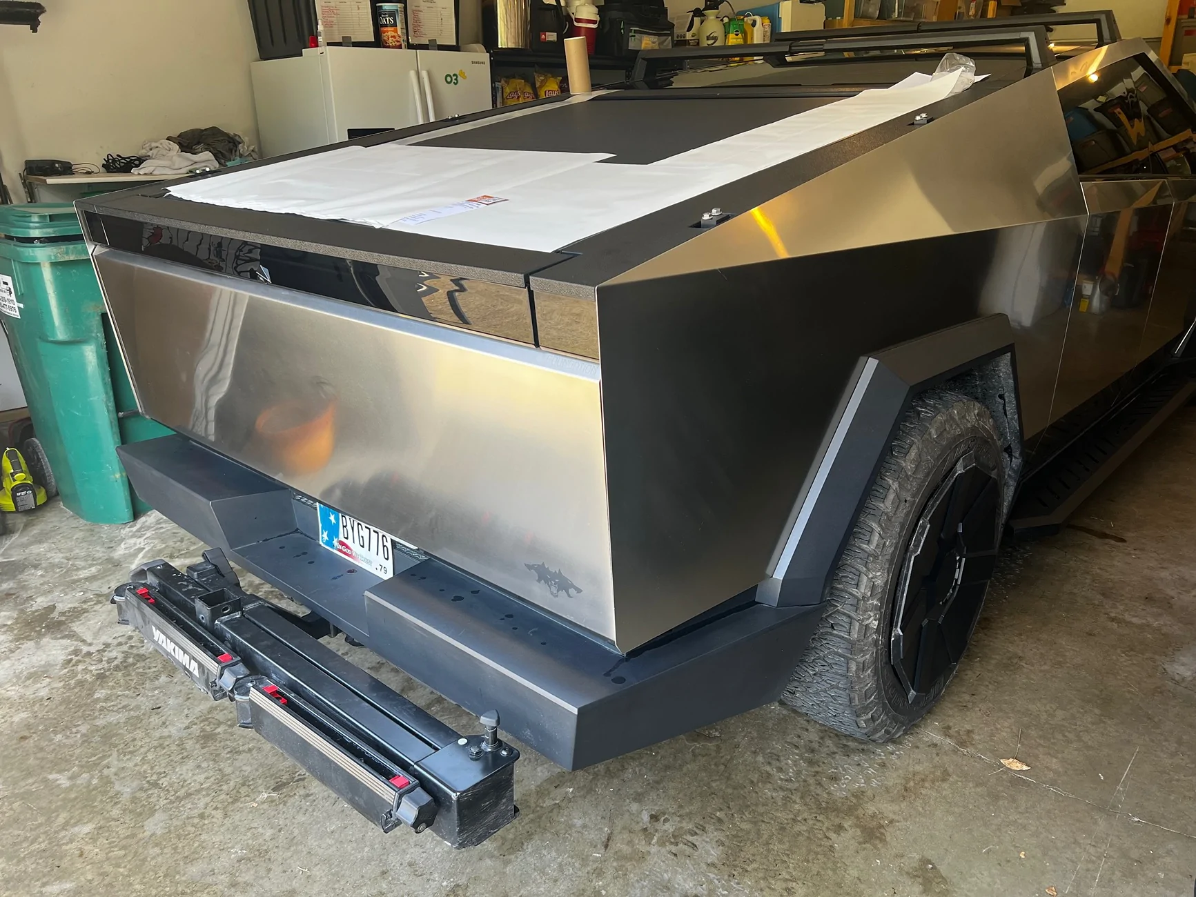 Tesla Cybertruck Yakima Exo Swingbase with Dual shelf and dual gear lockers - Will it work? IMG_0642