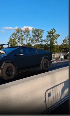 Tesla Cybertruck Drag race time from Flying H Drag Strip 1758900248923-rt