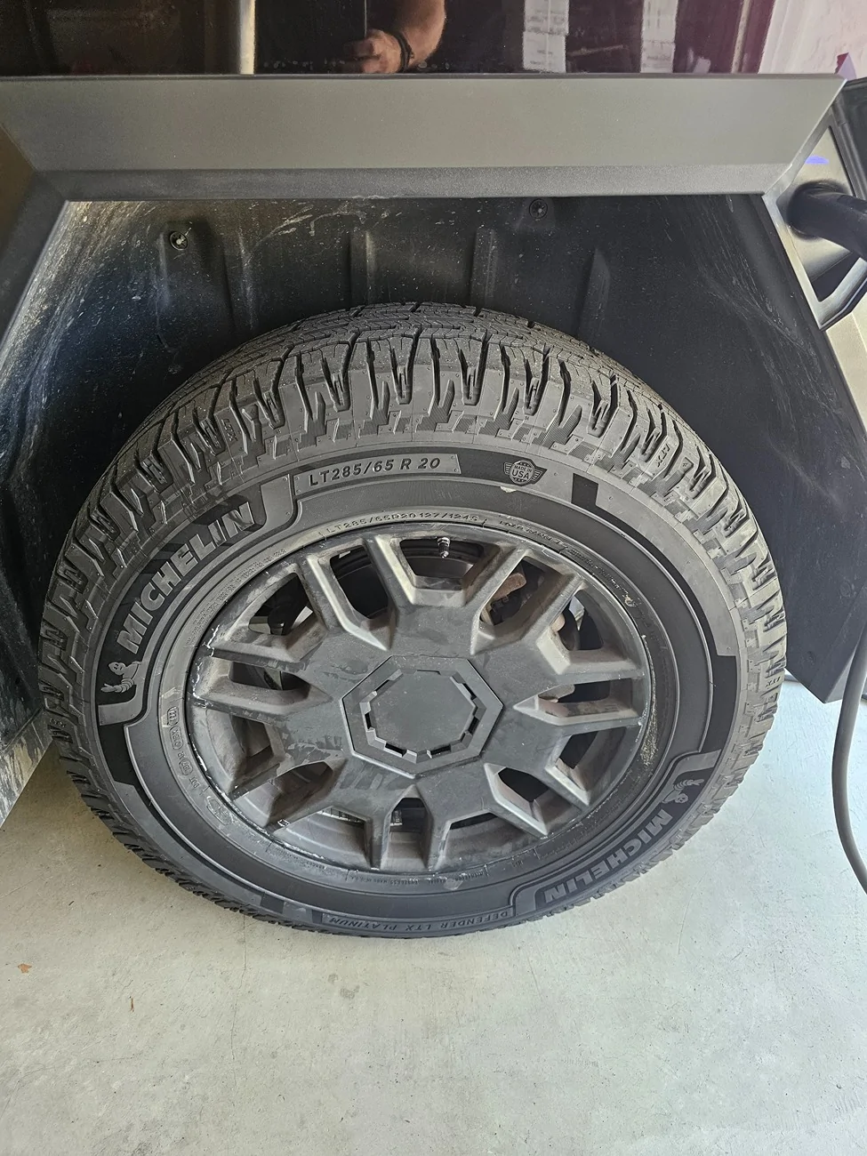 Tesla Cybertruck Replacing my factory tires 20250904_121924