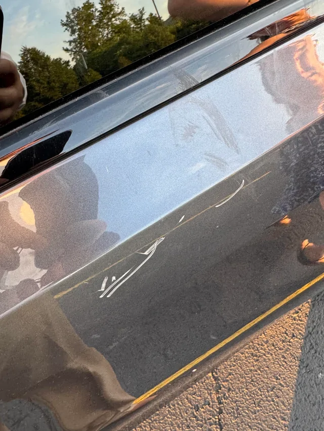 Tesla Cybertruck Water puddling on the rear bumper and license plate. 1758908306314-2y