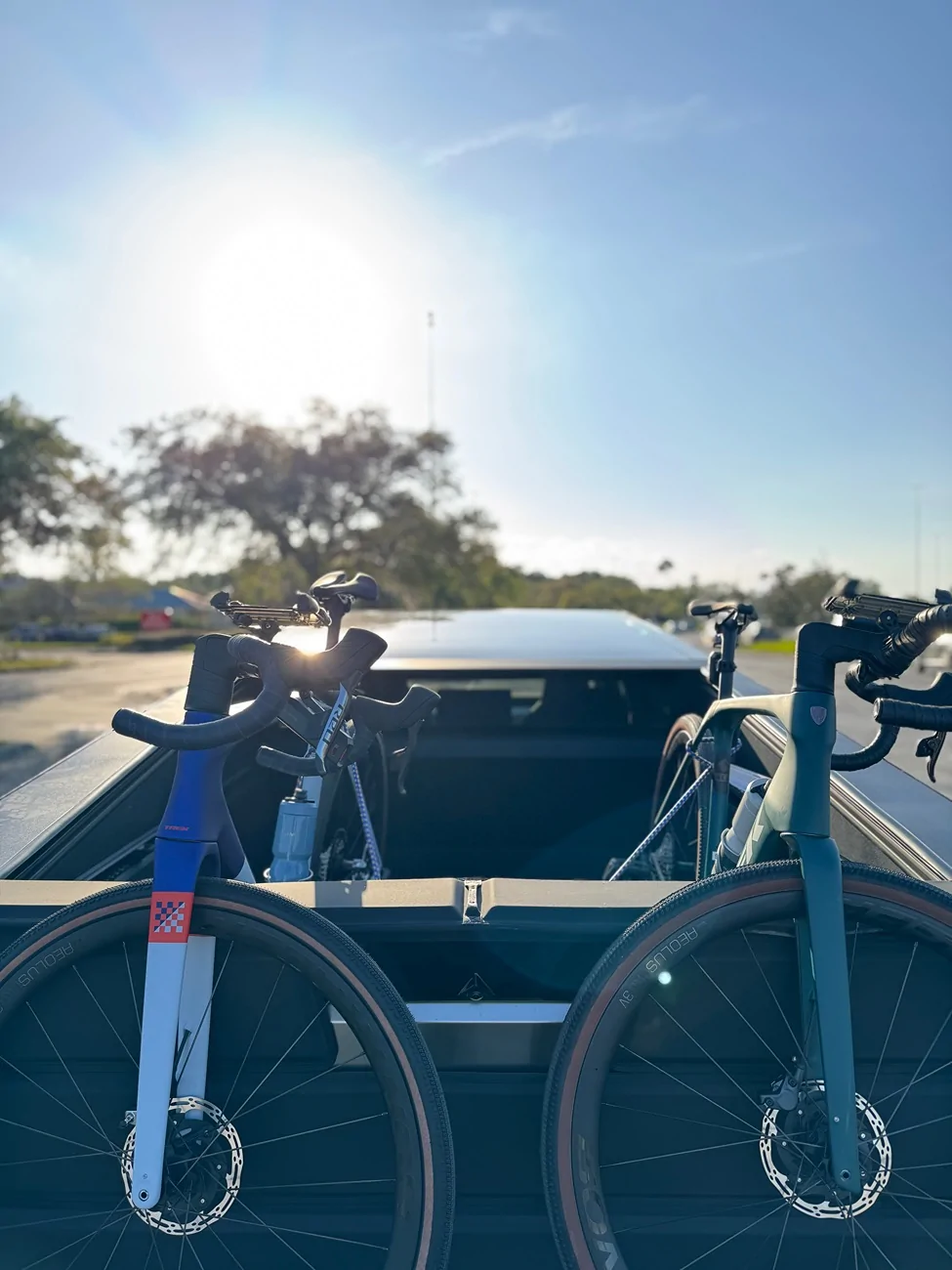 Tesla Cybertruck Mounting 2 e-bikes inside Cybertruck bed & closing tailgate: success and what size e-bikes fit IMG_2091