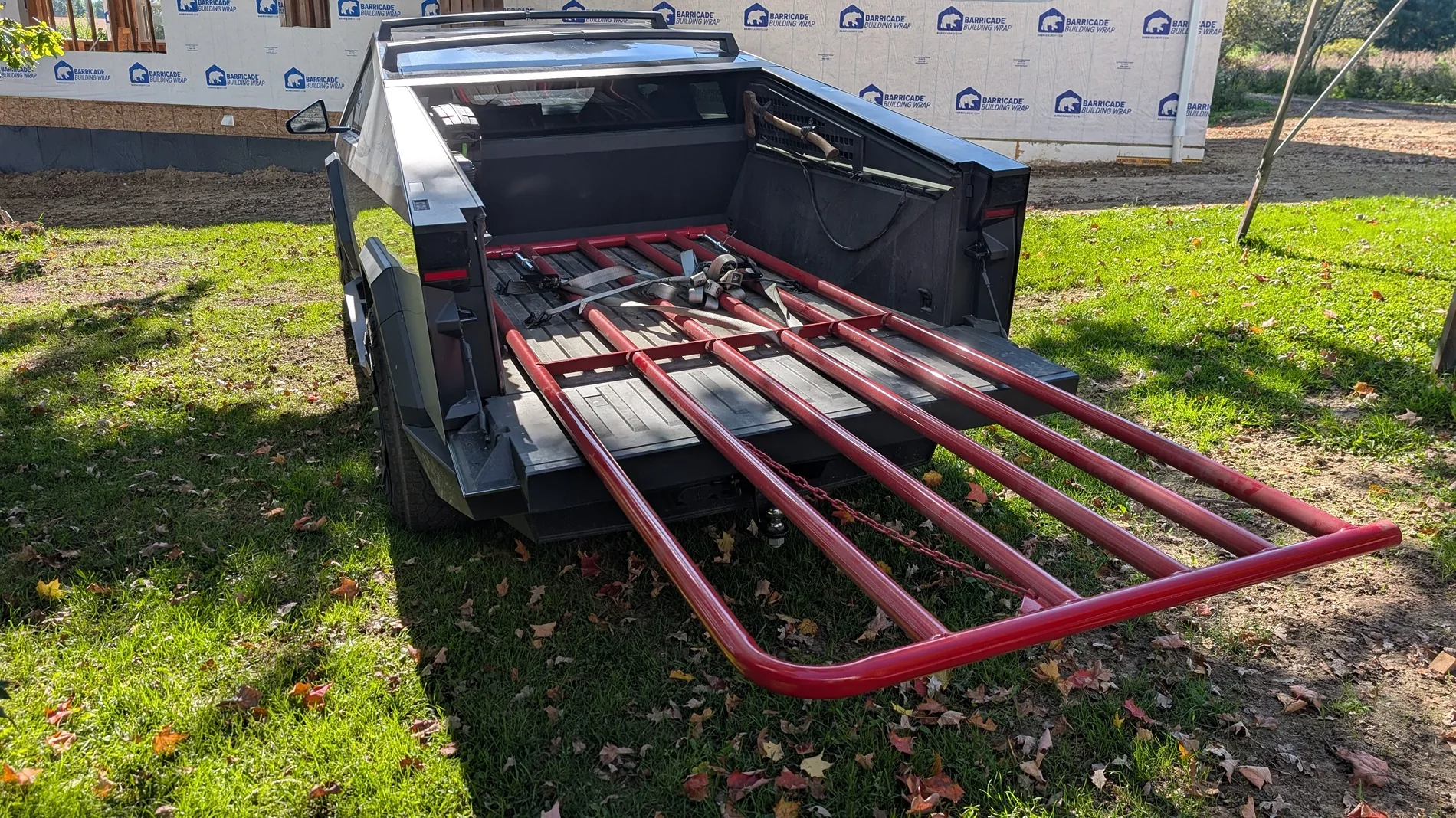Tesla Cybertruck What Are You Hauling in your Cybertruck? 🦾 👷‍♂️ 1000012796