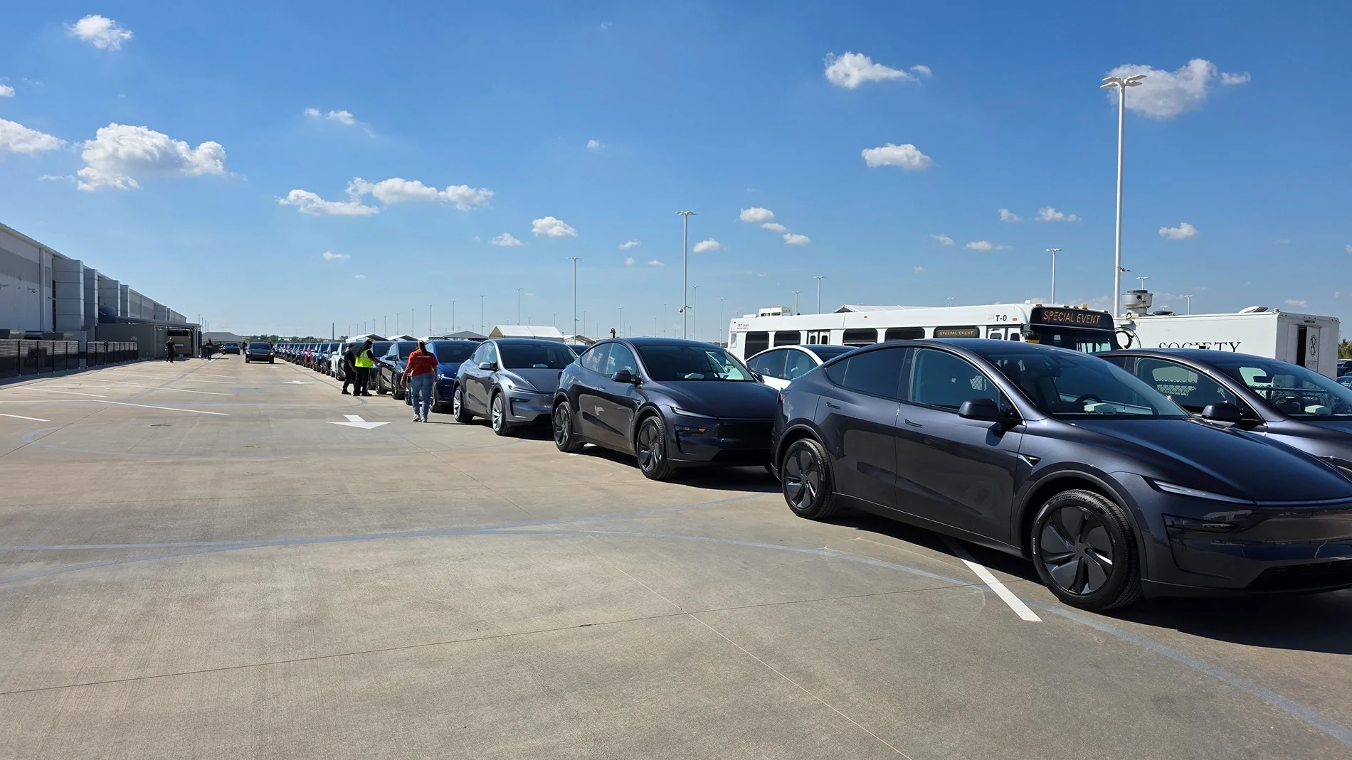 Tesla Cybertruck New customer factory delivery center coming to Giga Texas 20250927_111520