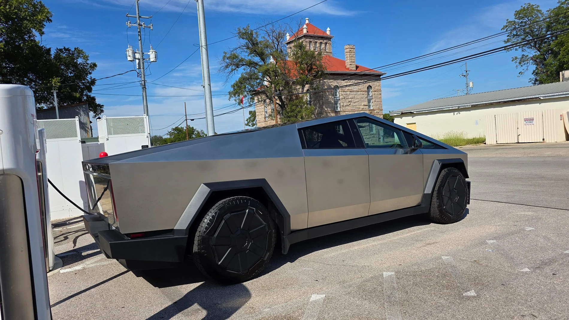 Tesla Cybertruck New customer factory delivery center coming to Giga Texas 20250928_155149