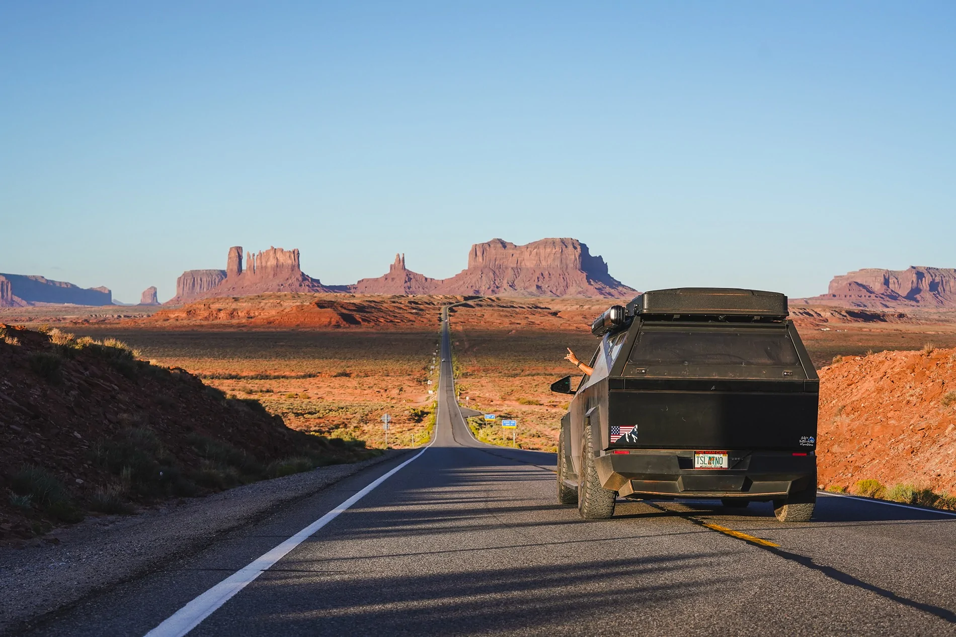 Tesla Cybertruck Overlanding Adventure in Monument Valley DSC06862