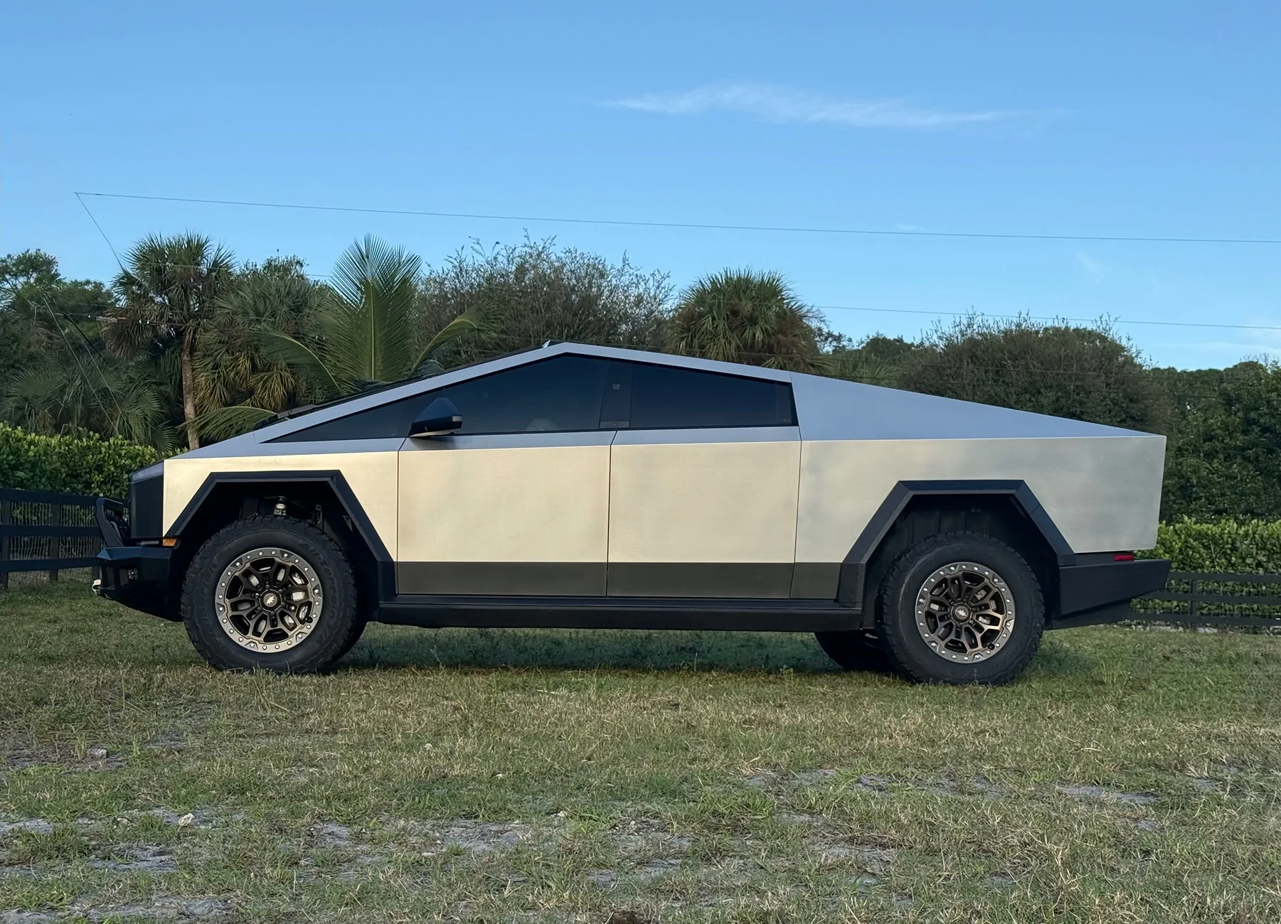 Tesla Cybertruck OEM Tesla Rock Sliders + Body Armor Skidplate (Cybertruck Terrestrial Armor Package) Released IMG_5373