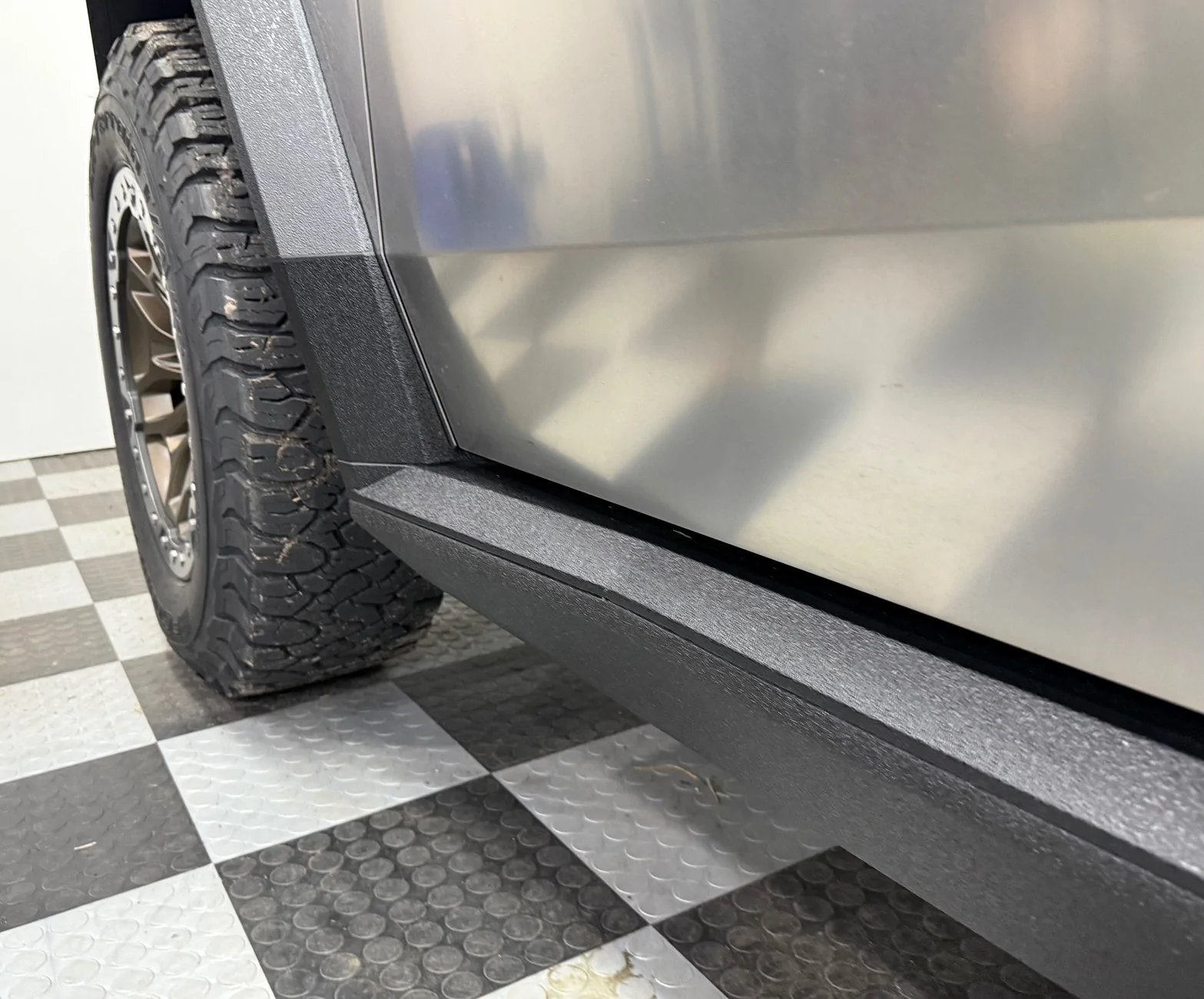 Tesla Cybertruck OEM Tesla Rock Sliders + Body Armor Skidplate (Cybertruck Terrestrial Armor Package) Released IMG_5282