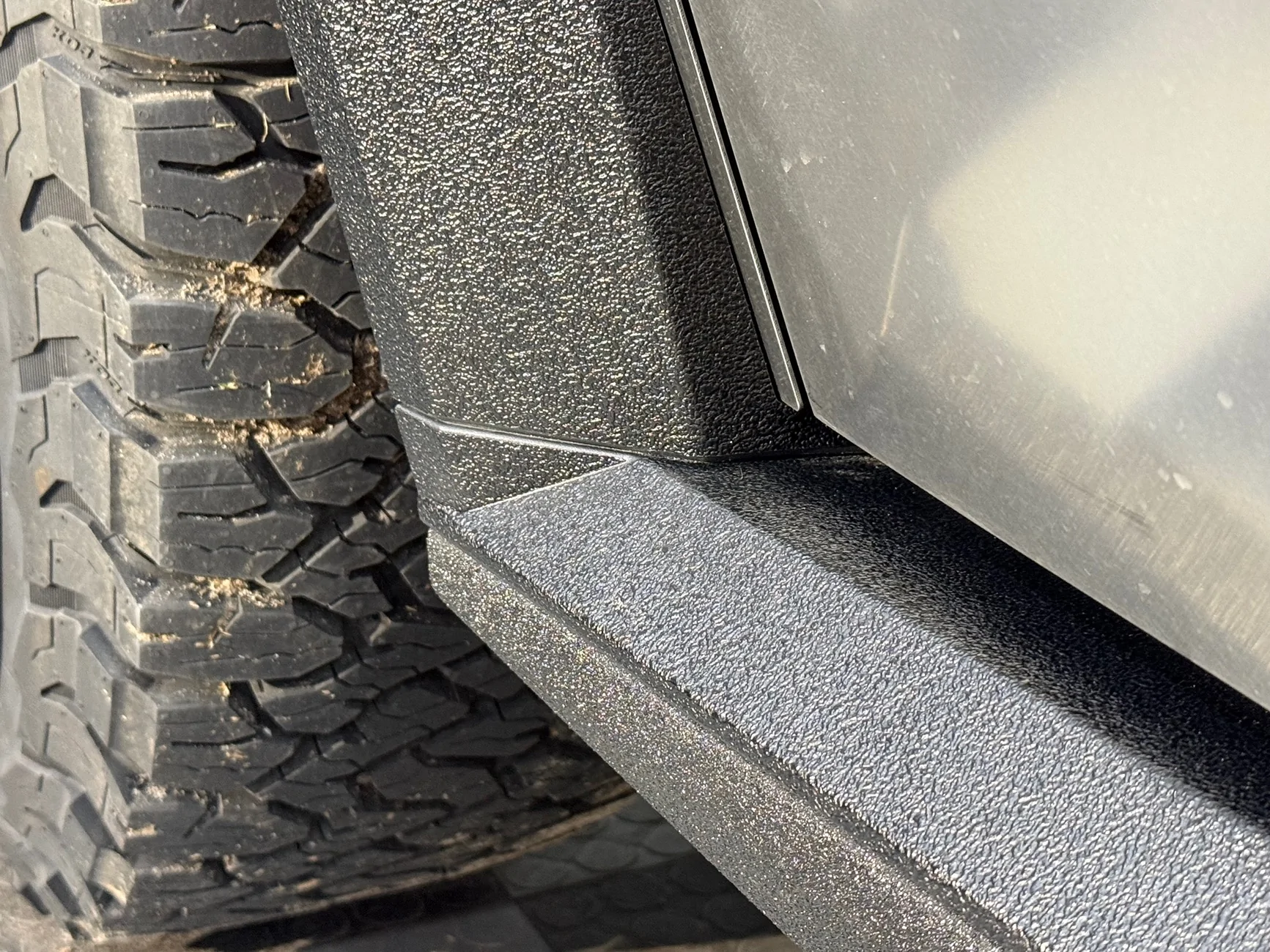 Tesla Cybertruck OEM Tesla Rock Sliders + Body Armor Skidplate (Cybertruck Terrestrial Armor Package) Released IMG_5327