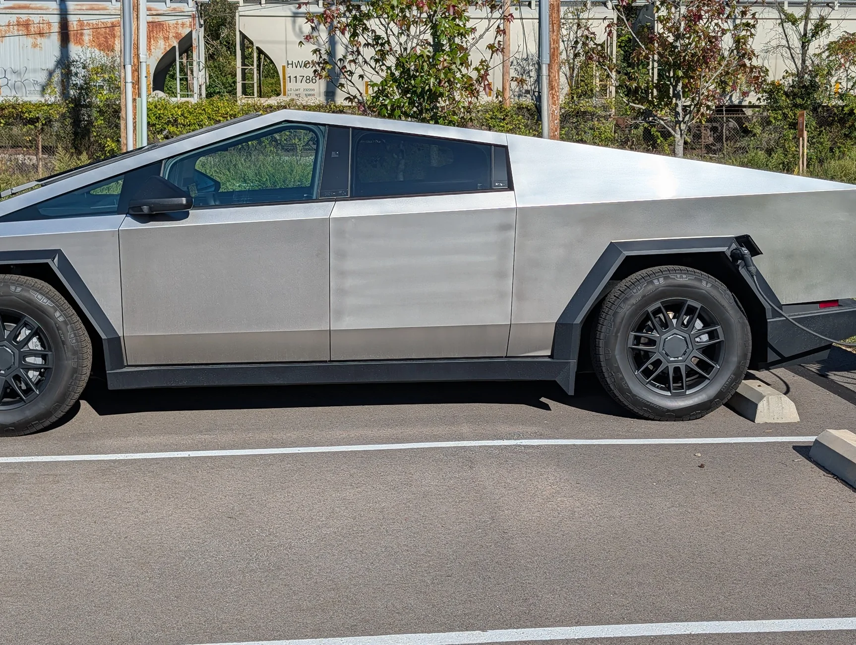 Tesla Cybertruck Caught my CT in the sun and... 4372