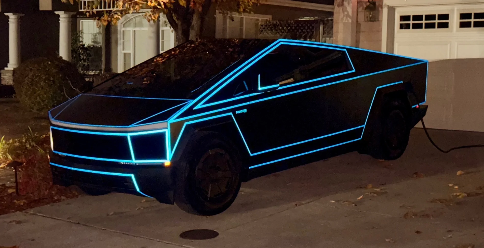 Tesla Cybertruck Tron Ares Update IMG_0478