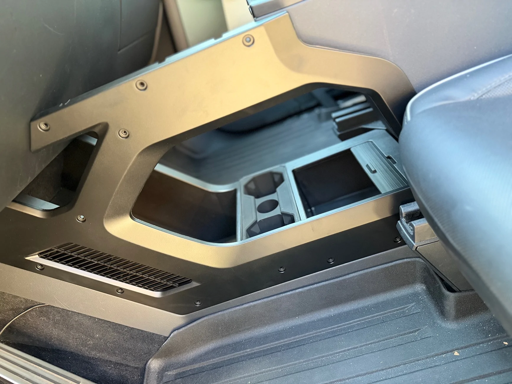 Tesla Cybertruck Cybergear Center Console - Installed IMG_0269