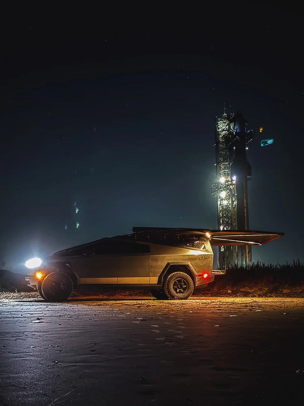 Tesla Cybertruck Camping at Boca Chica Beach for Starship Flight 11 Launch IMG_4536