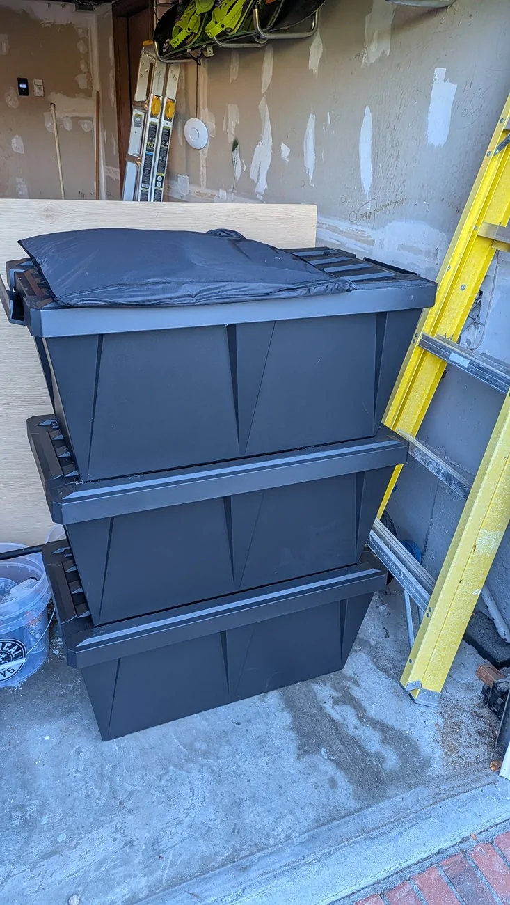 Tesla Cybertruck Seattle Cybertruck Accessories (almost all of them) $1500 // 50% off PXL_20251013_174059177