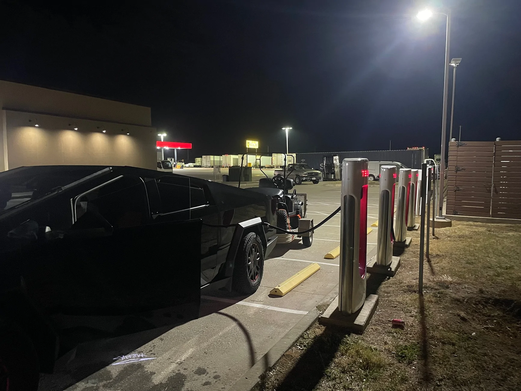 Tesla Cybertruck Fort Worth to Ruidosa towing golf cart IMG_9036