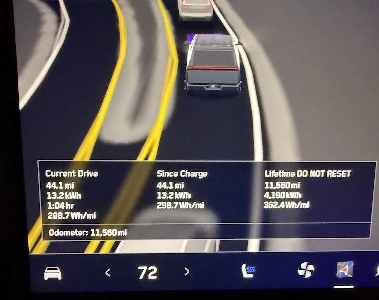 Tesla Cybertruck Battery Range and FSD question IMG_0120